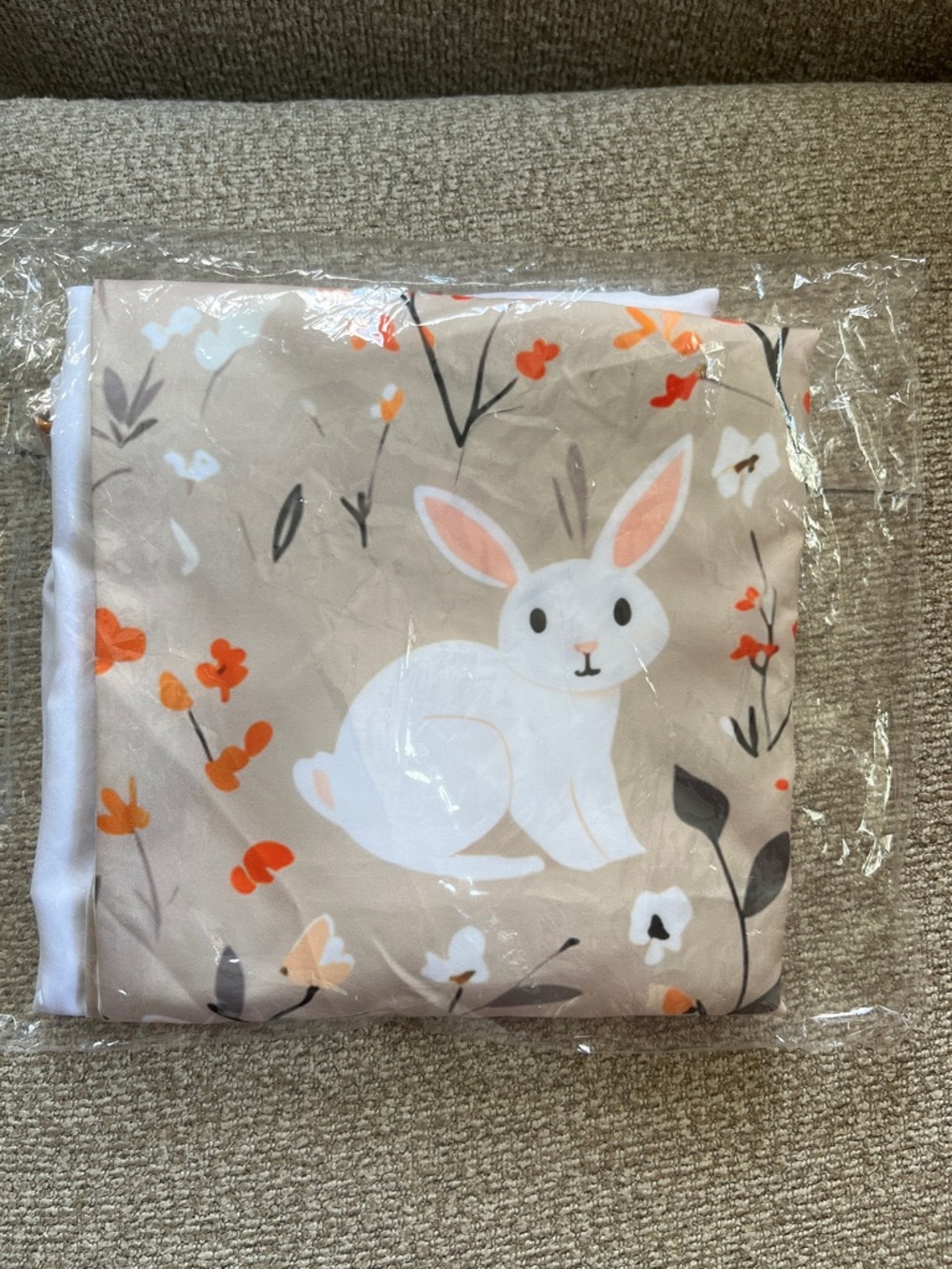 Pillowcase 2 pieces 24 by 24 inches - Unbranded